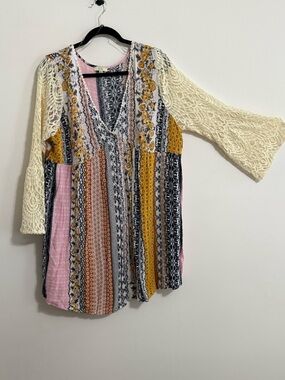 Kori Colorblock Paisley Tunic in Pink, Black, White